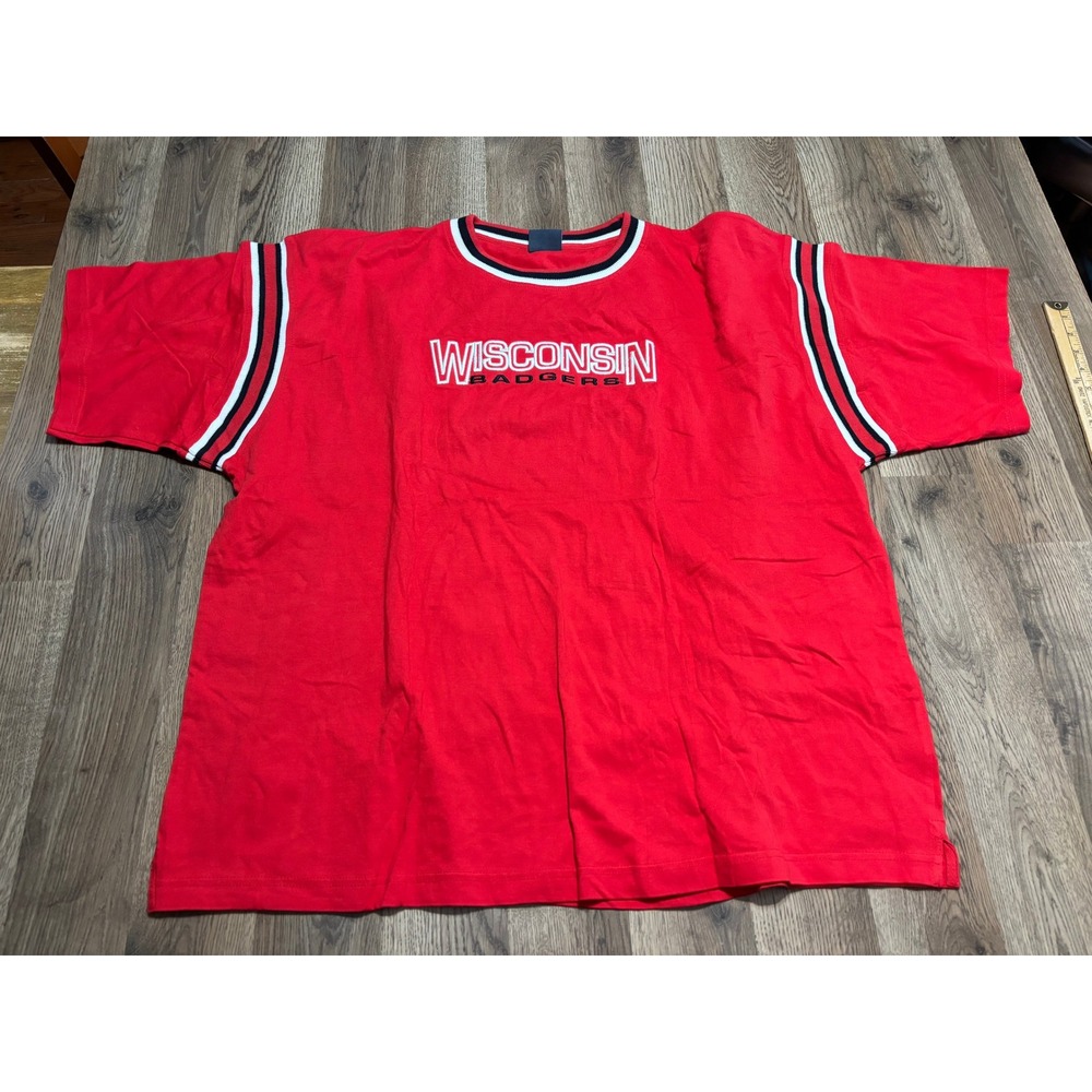 Active Shirts Mens Size 2XL Red T-Shirt Embroidered NCAA Wisconsin Badgers